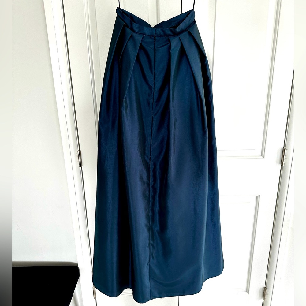 Long Formal Floor Length Navy Blue Skirt w/Tulle